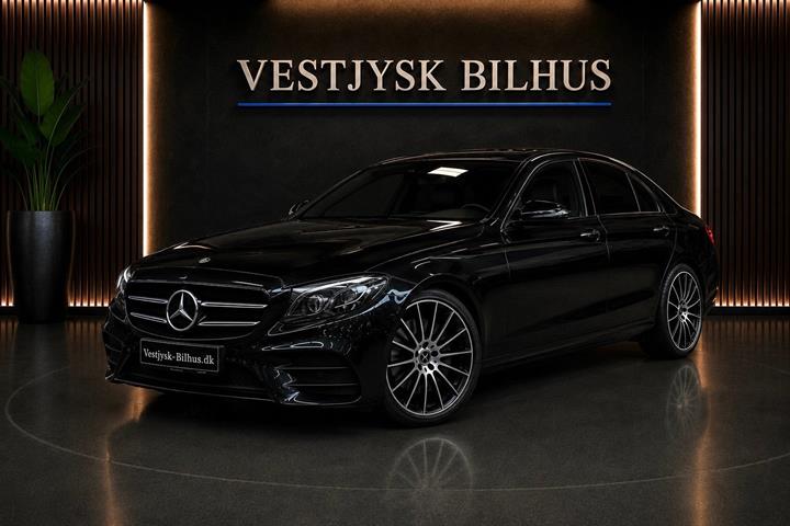 Sort Mercedes E350 d fra 2016