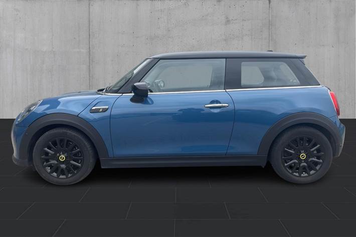 Blå Mini Cooper SE fra 2023