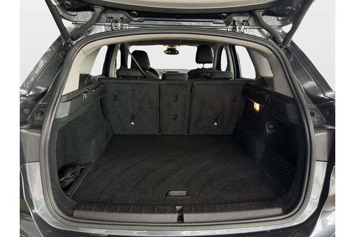 Grå BMW X1 fra 2019