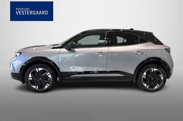 Grå Opel Mokka-e fra 2025