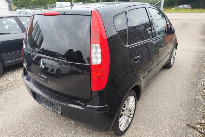 undefined Mitsubishi Colt fra 2006