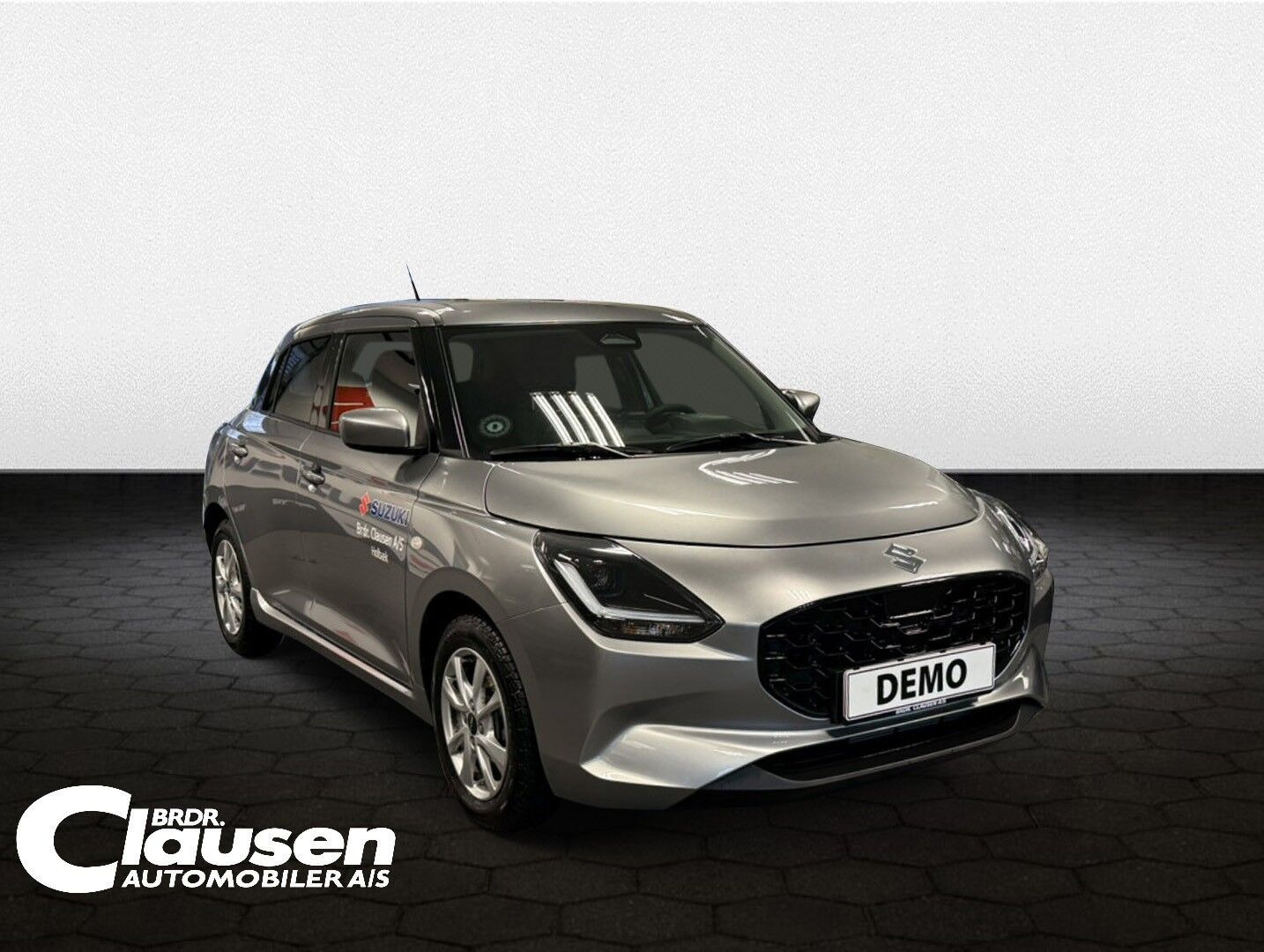 Grå Suzuki Swift fra 2026