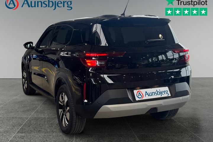 Sort Opel Frontera fra 2025