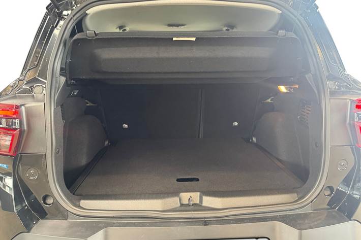 Sort Opel Frontera fra 2025