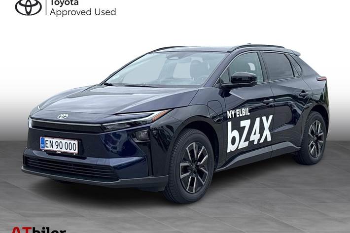 Blå Toyota BZ4X fra 2026