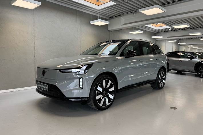 Grå Volvo EX90 fra 2026