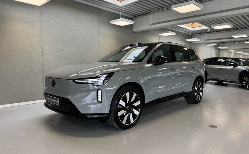 Volvo EX90