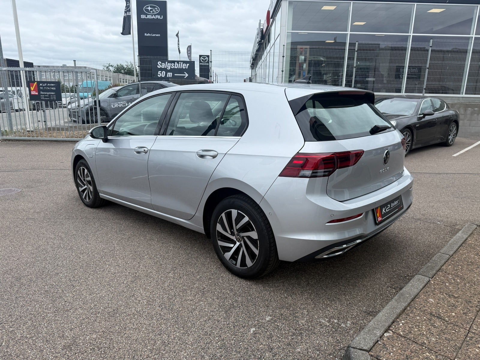 Sølv VW Golf VIII fra 2021