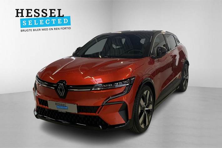 Rød Renault Megane E-Tech fra 2023