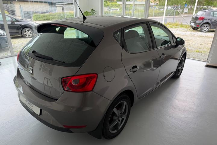 Grå Seat Ibiza fra 2016