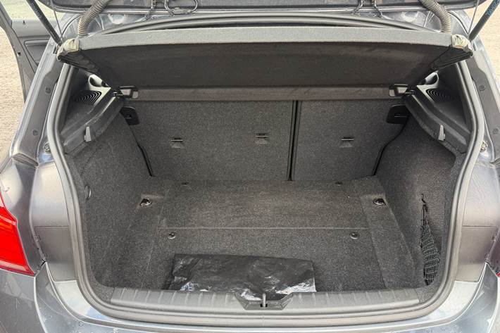 Sort BMW 118d fra 2019