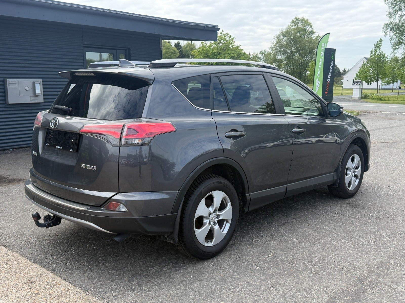 undefined Toyota RAV4 fra 2017