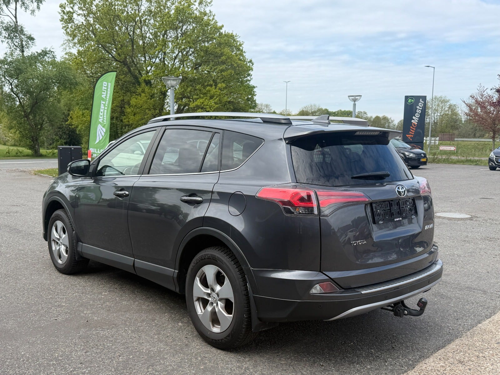 undefined Toyota RAV4 fra 2017