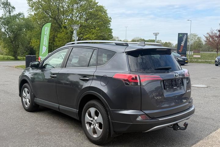 undefined Toyota RAV4 fra 2017