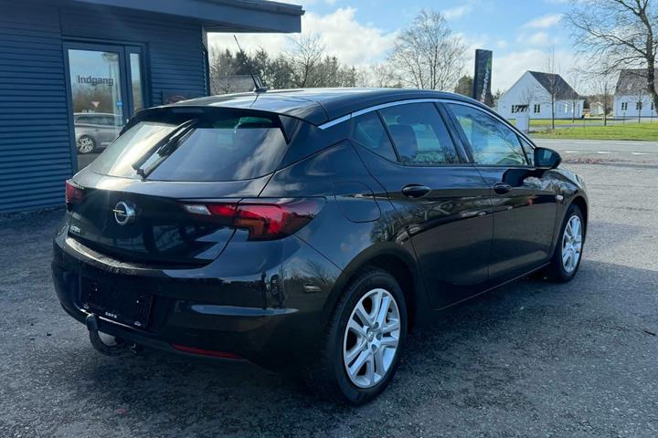 undefined Opel Astra fra 2020