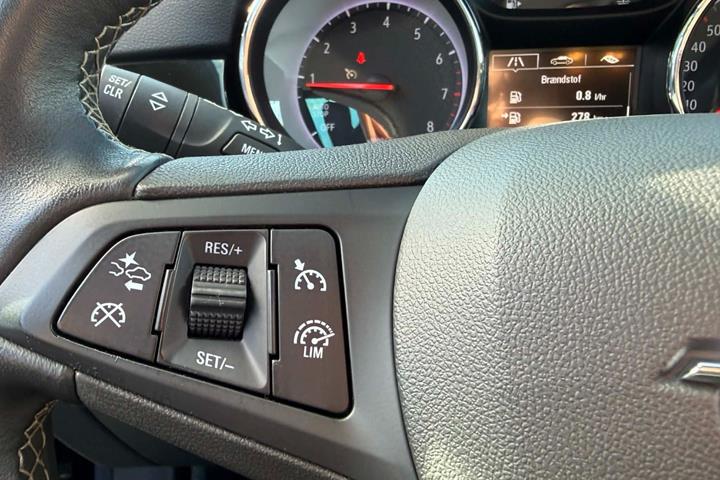 undefined Opel Astra fra 2020