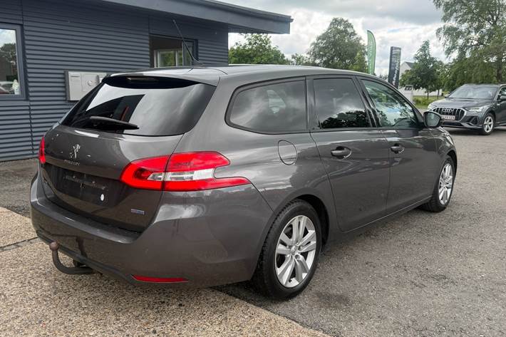 undefined Peugeot 308 fra 2016