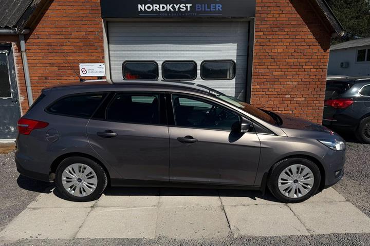 undefined Ford Focus fra 2015