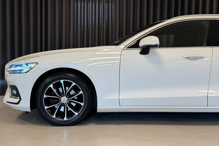 Hvid Volvo V60 fra 2019