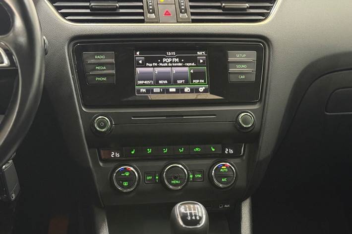 Sølv Skoda Octavia fra 2016