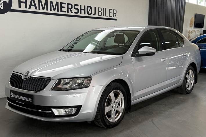 Sølv Skoda Octavia fra 2014