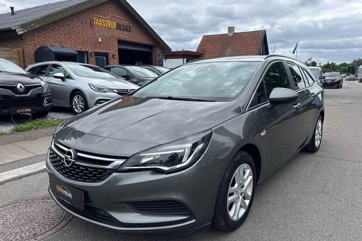 undefined Opel Astra fra 2019