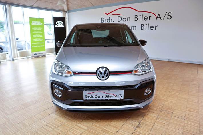 Orange VW UP! fra 2019