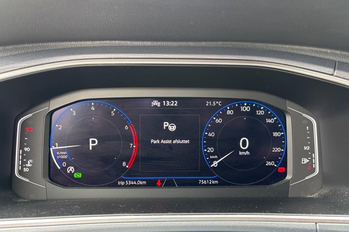 Hvid VW T-Roc fra 2022