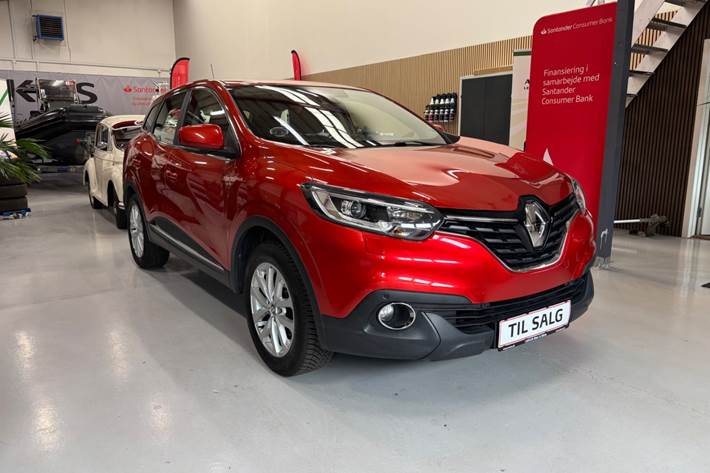 Rød Renault Kadjar fra 2016