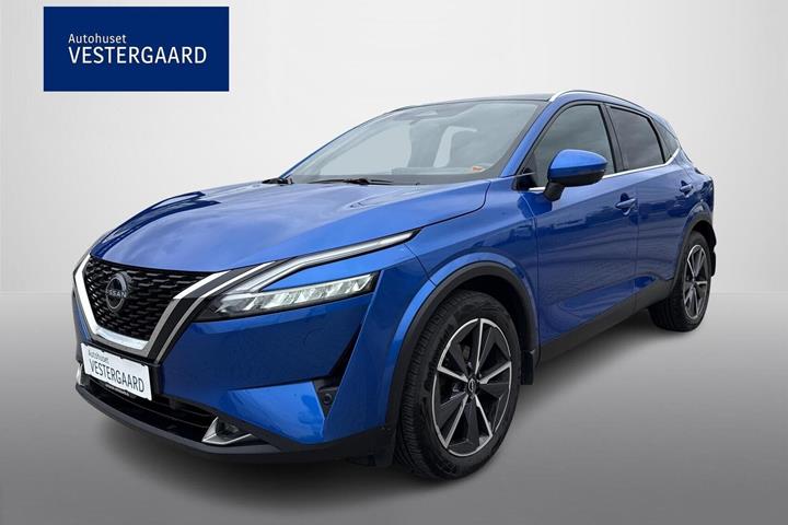 Blå Nissan Qashqai fra 2023 set udefra
