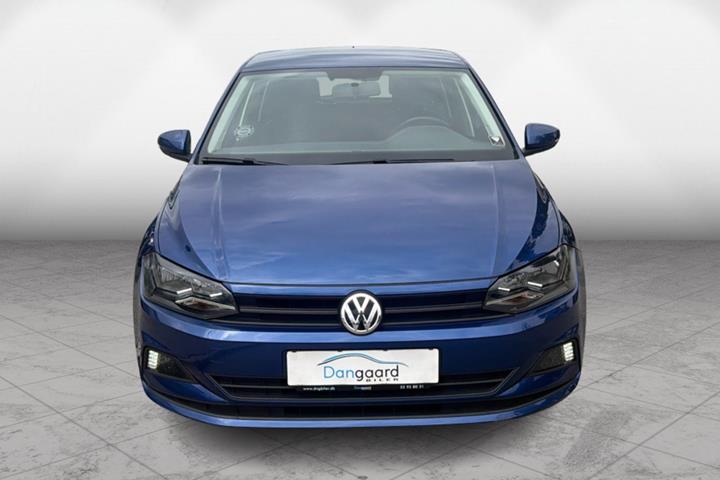 Blå VW Polo fra 2018