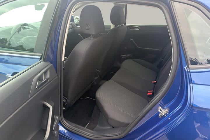 Blå VW Polo fra 2018