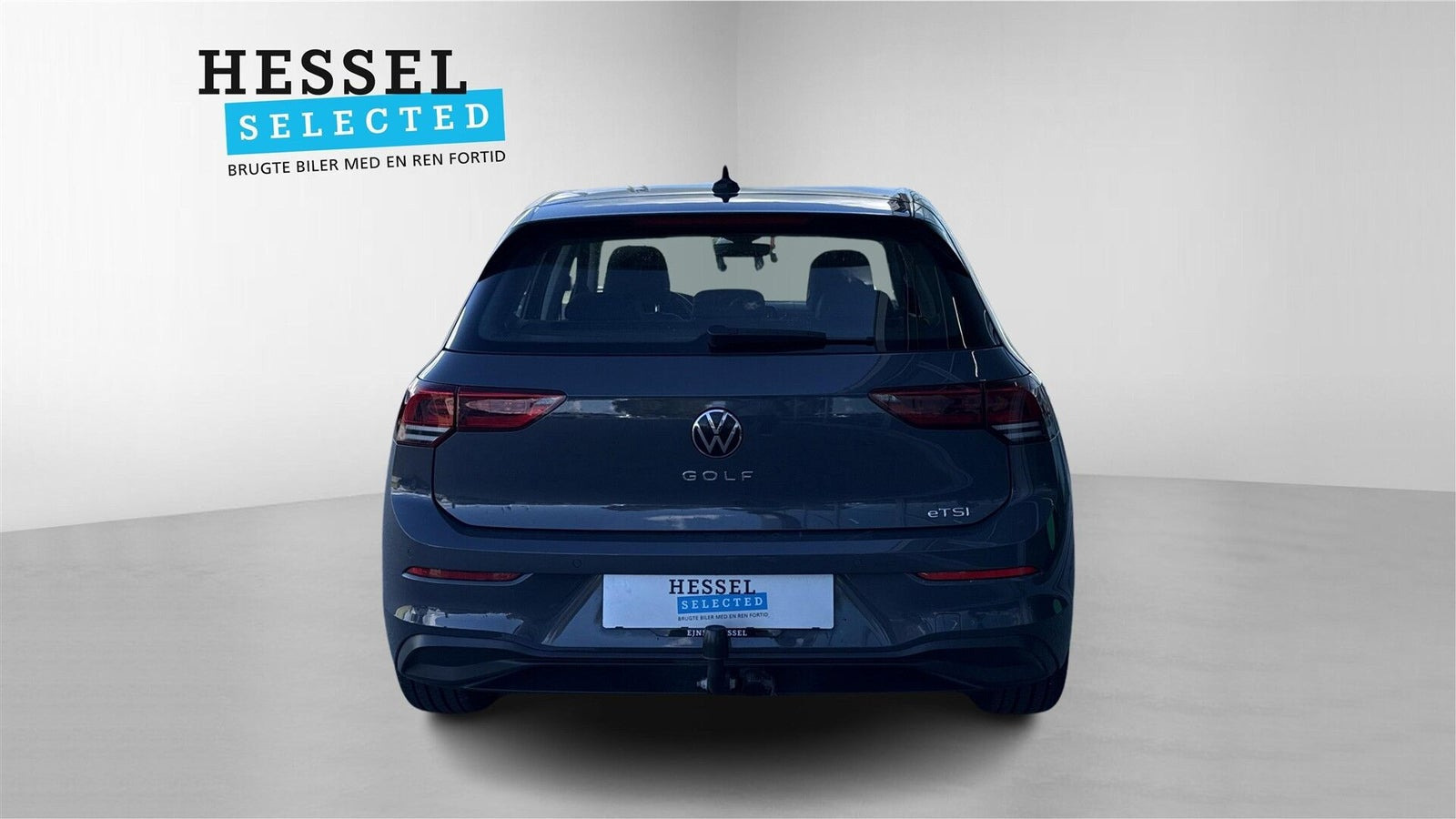 Grå VW Golf VIII fra 2024