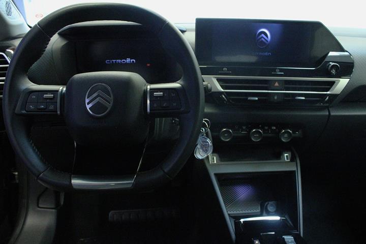 Grå Citroën ë-C4 fra 2024