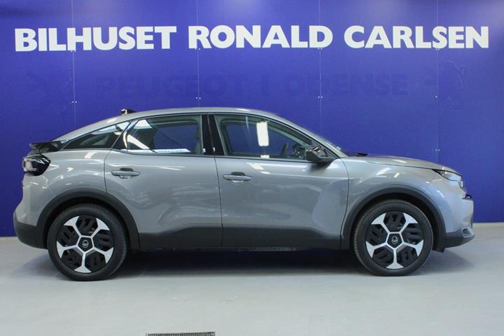 Grå Citroën ë-C4 fra 2024