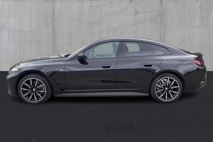 Sort BMW i4 fra 2026