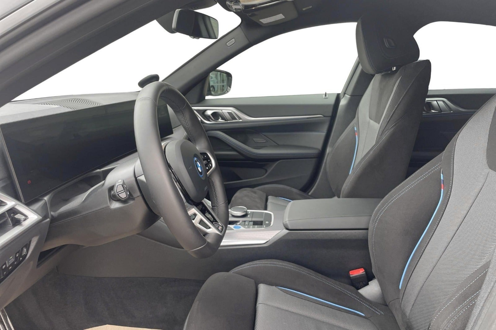 Sort BMW i4 fra 2026