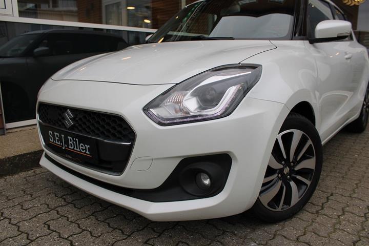 Hvid Suzuki Swift fra 2020