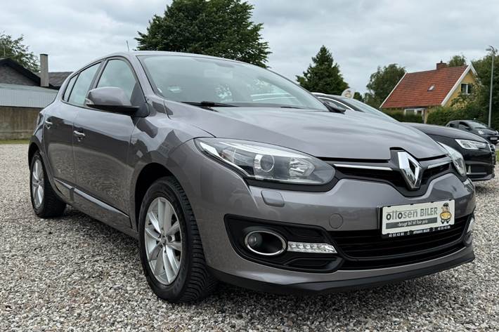 Grå Renault Megane III fra 2014