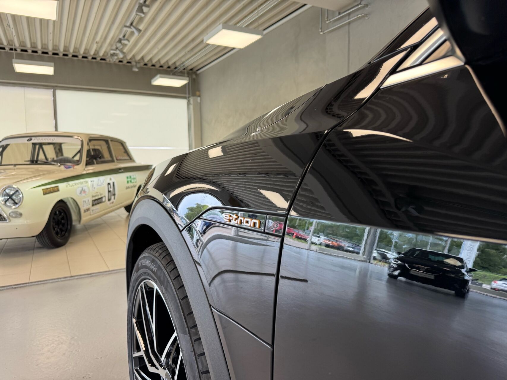Sort Audi e-tron fra 2022