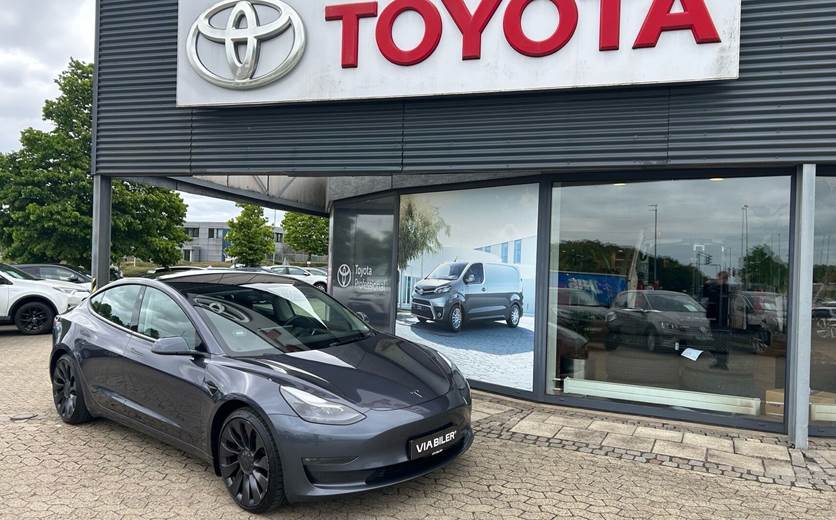 Tesla Model 3 EL Performance AWD 513HK Aut.