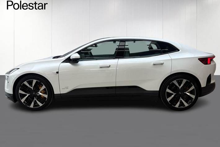 Hvid Polestar 4 fra 2025