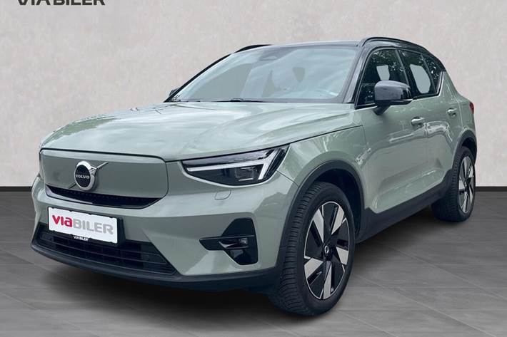 Grøn Volvo XC40 fra 2024