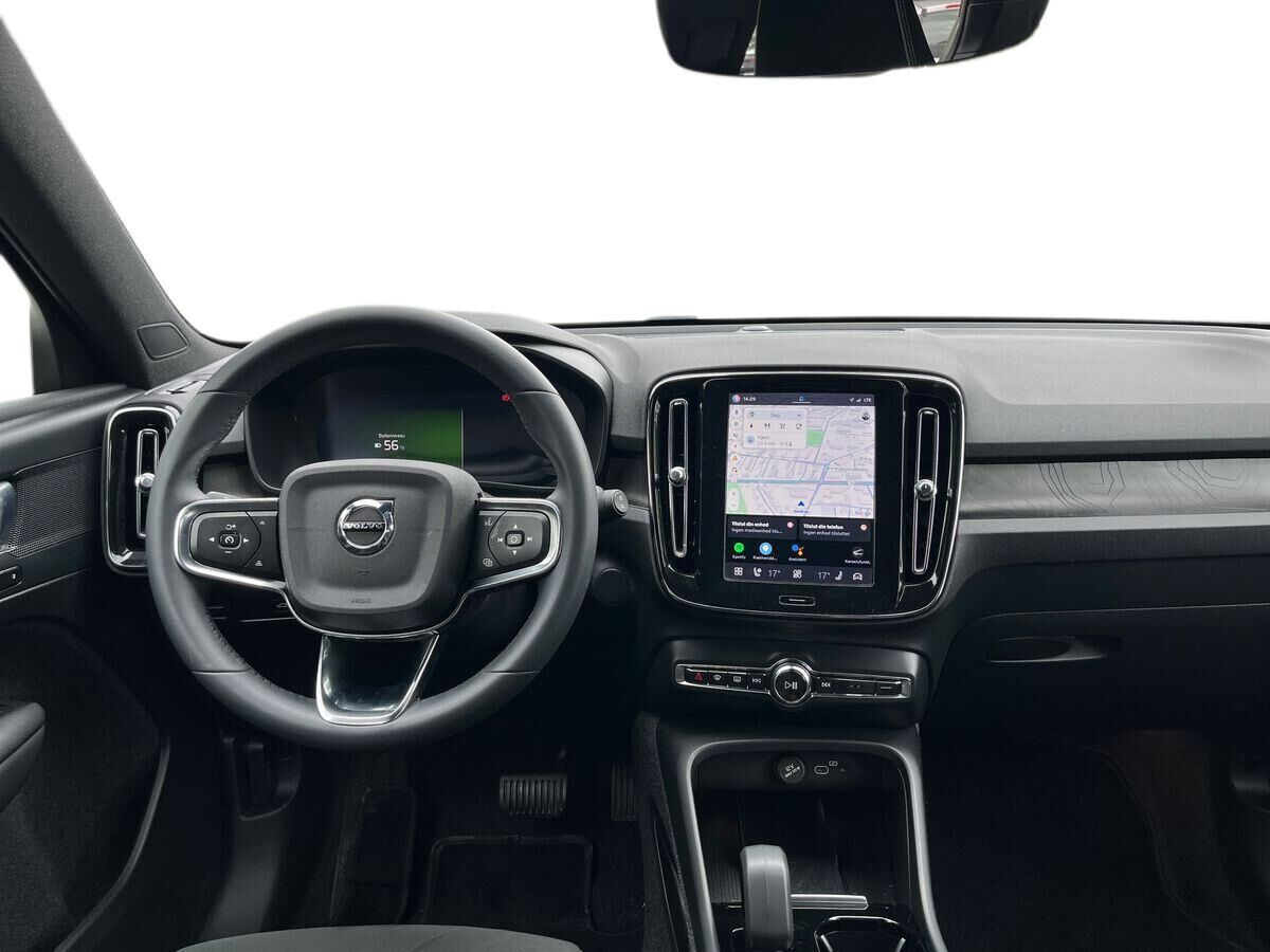 Grøn Volvo XC40 fra 2024