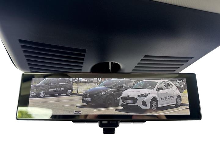 Sort Nissan Leaf fra 2023