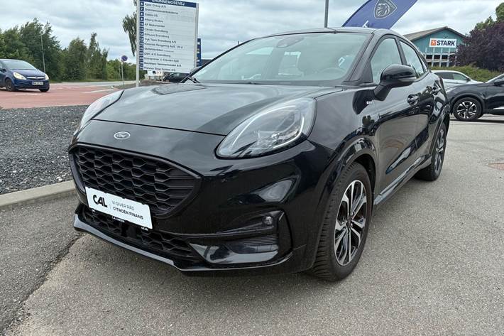 Sort Ford Puma fra 2020