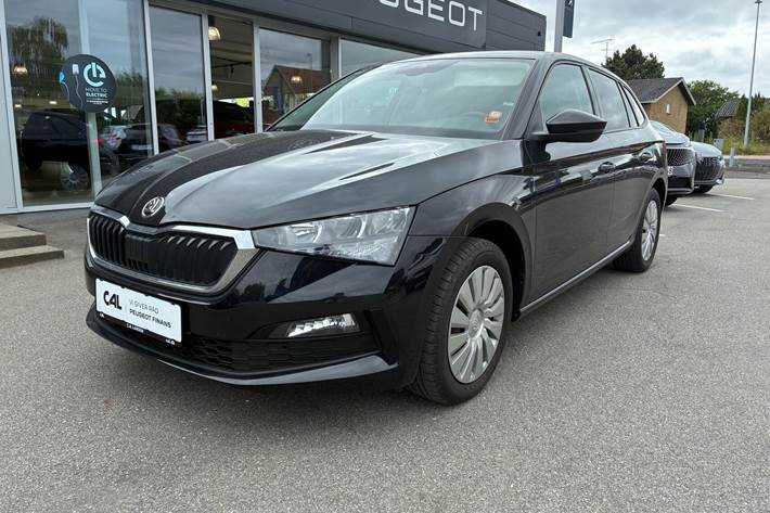 Sort Skoda Scala fra 2021