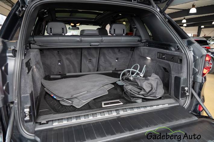 Sort BMW X5 fra 2021