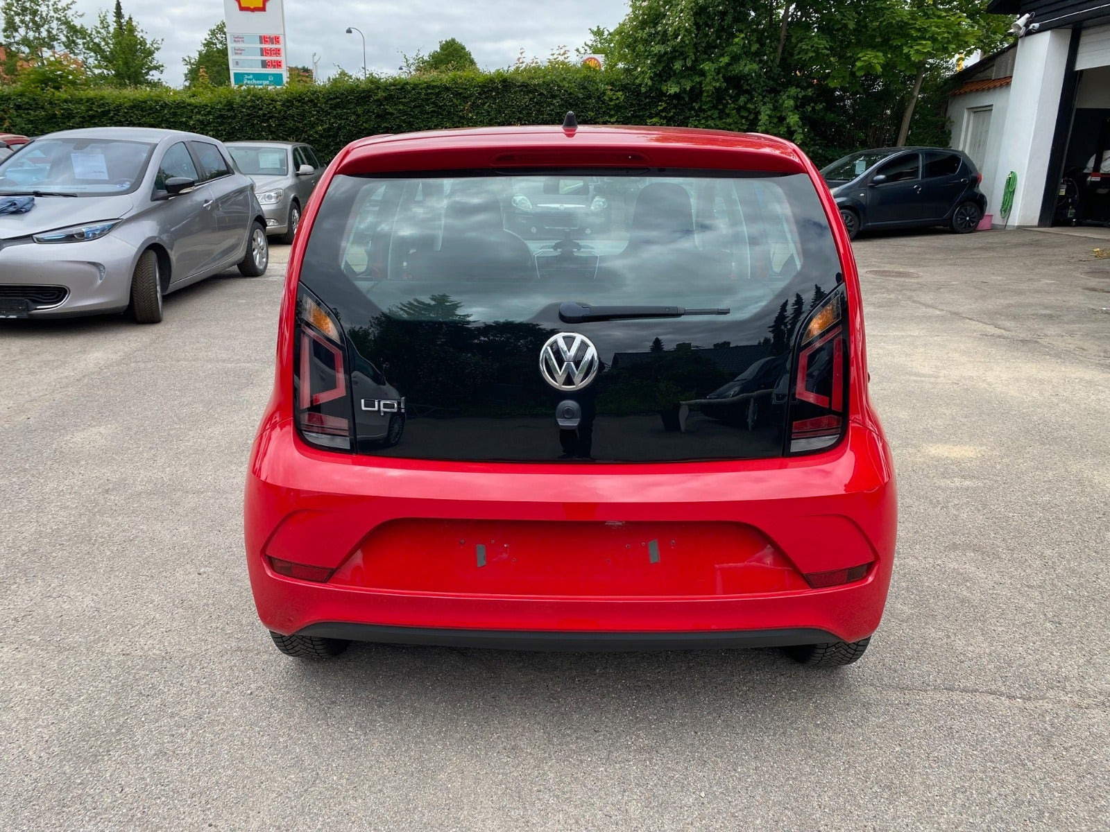 Rød VW UP! fra 2017