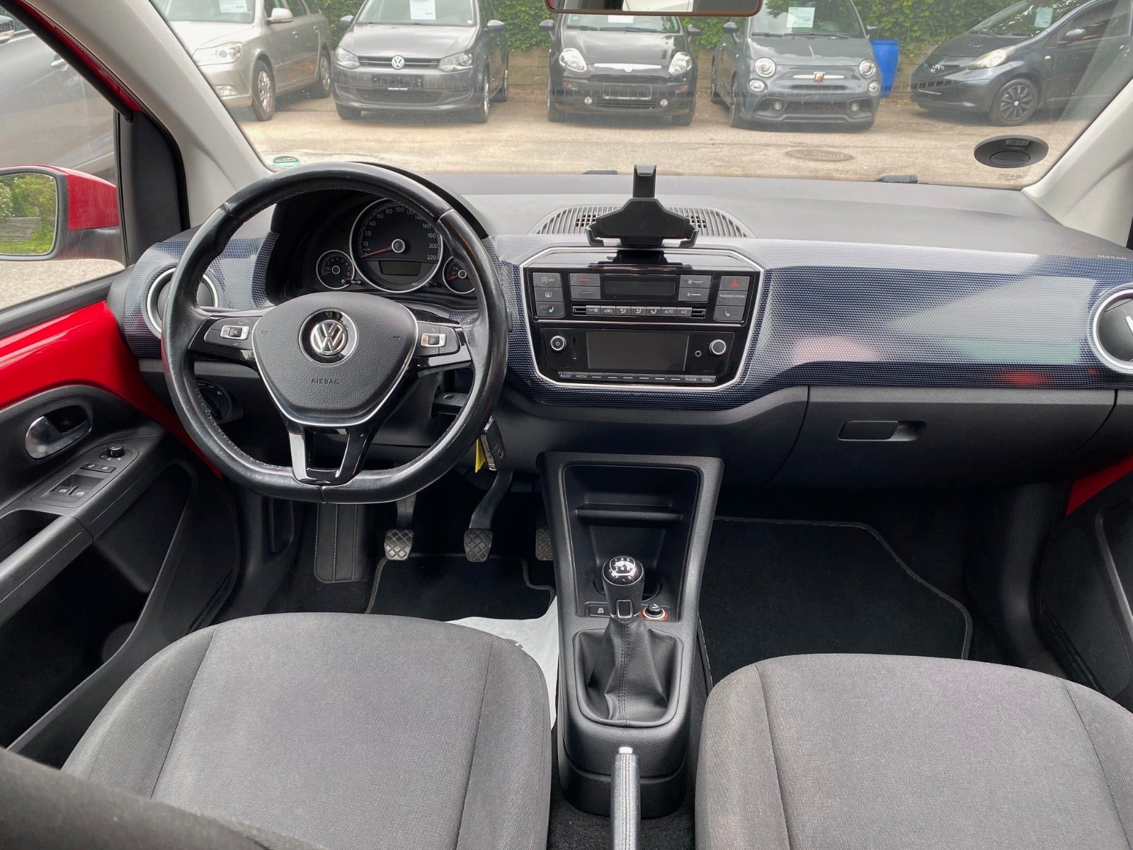 Rød VW UP! fra 2017